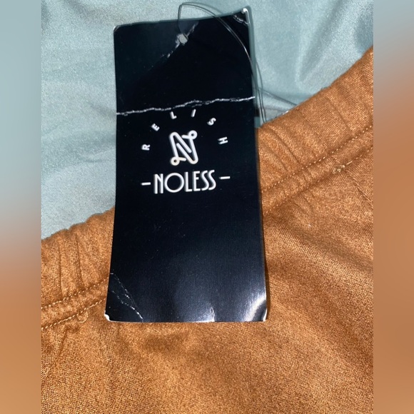 Faux Suede Fringe Shorts Brown Size Medium - Picture 6 of 6